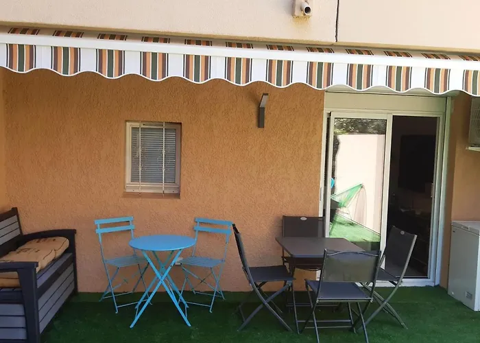 Charmant Studio A Sainte-Maxime, 30 M² سانت ماكسيم