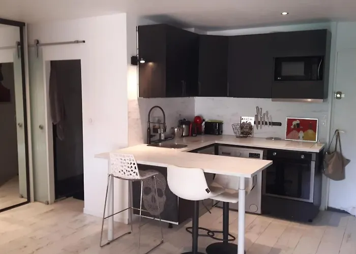 شقة Charmant Studio A Sainte-Maxime, 30 M²