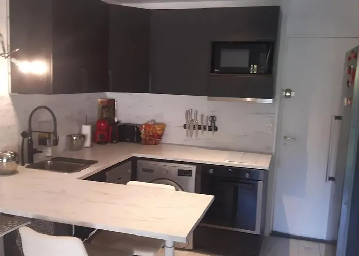 Charmant Studio A Sainte-Maxime, 30 M² * سانت ماكسيم