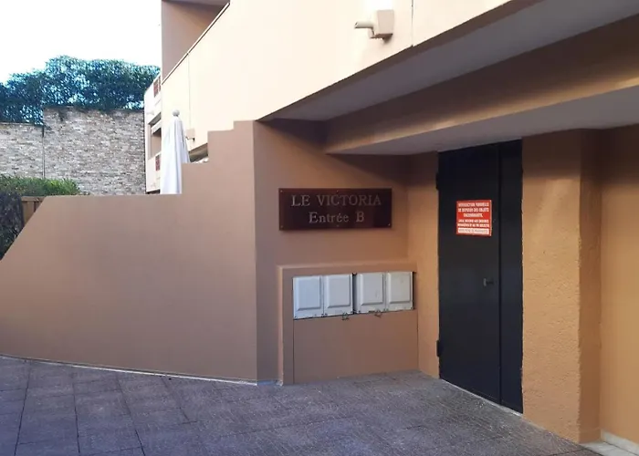 Charmant Studio A Sainte-Maxime, 30 M² سانت ماكسيم